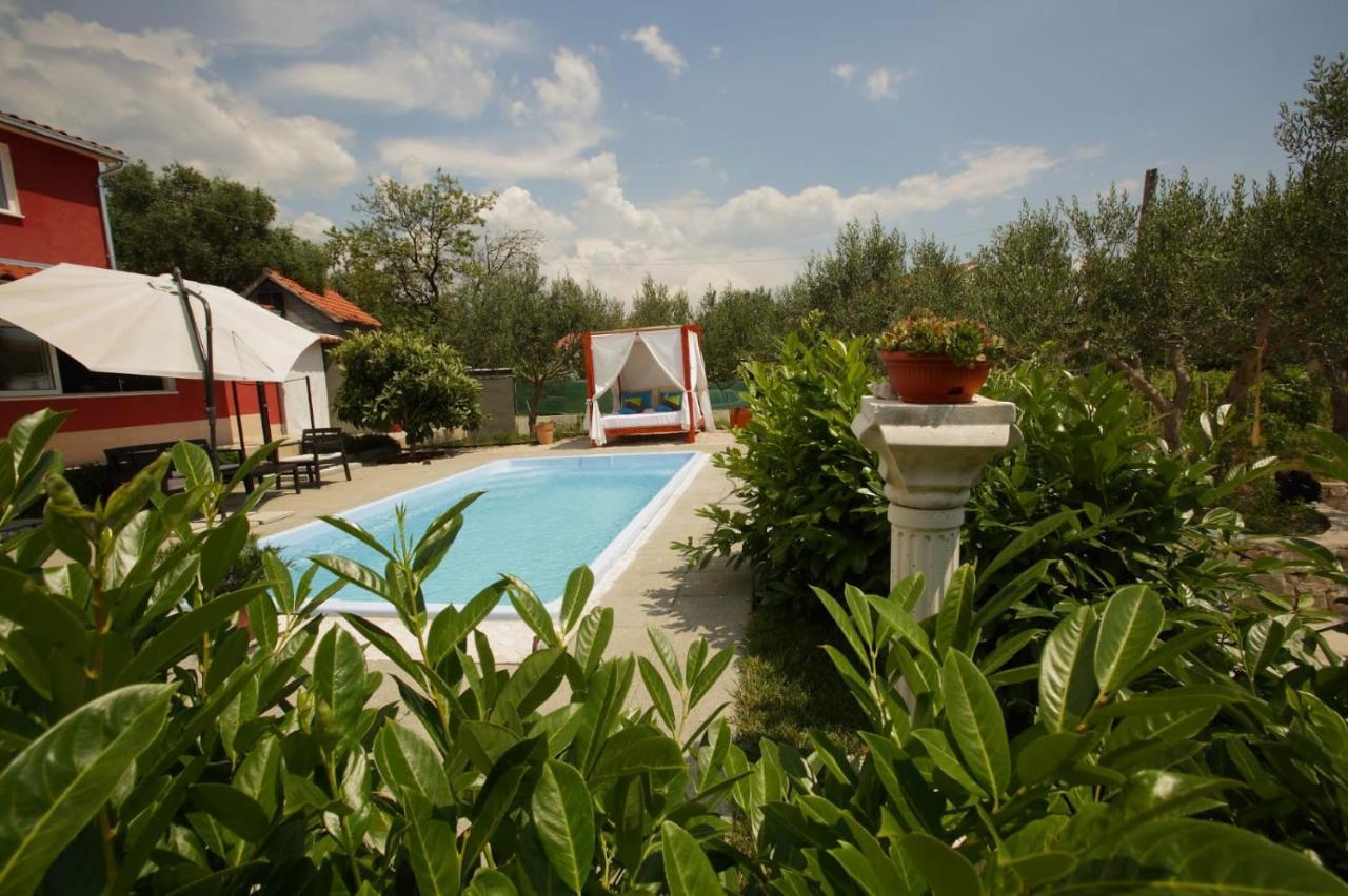 Villa D'Amante Klis Exterior photo